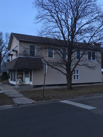 900 Chestnut St, Ottawa, IL 61350 photo 1