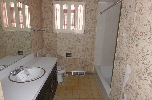 14826 Evers St, Dolton, IL 60419 photo 8