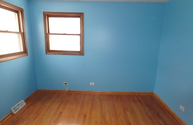 14826 Evers St, Dolton, IL 60419 photo 6