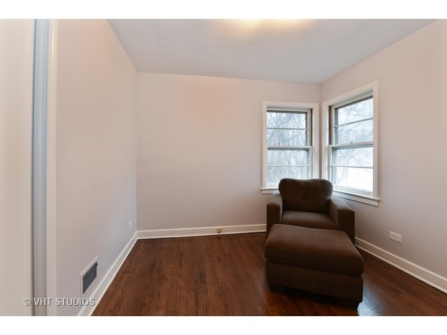 601 Dodge Ave, Evanston, IL 60202 photo 6