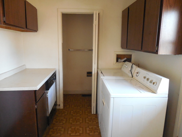 175 S 1st St, Kankakee, IL 60901 photo 7