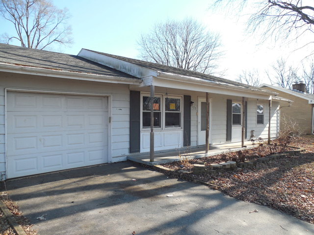 175 S 1st St, Kankakee, IL 60901 photo 1