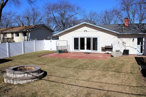 645 Edgemont Ln, Hoffman Estates, IL 60169 photo 19