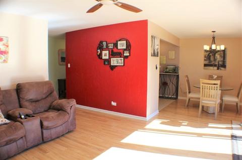645 Edgemont Ln, Hoffman Estates, IL 60169 photo 9
