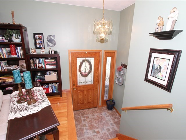 12 N239 Westview St, Elgin, IL 60124 photo 3