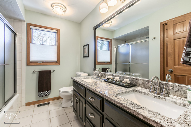 244 N Frontage Rd, Willowbrook, IL 60527 photo 19