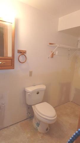 1904 Oak Dr, Mchenry, IL 60050 photo 13