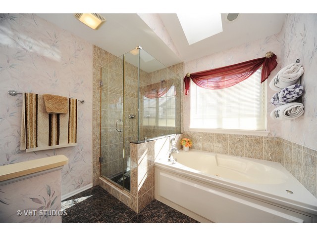 1940 Chamberry Ct, Wheeling, IL 60090 photo 12
