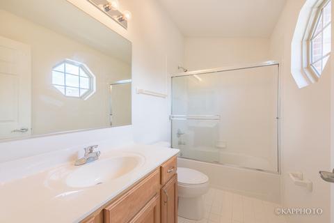 463 Prestwick Ln, Wheeling, IL 60090 photo 24