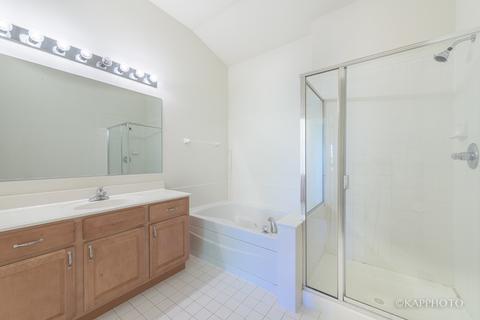 463 Prestwick Ln, Wheeling, IL 60090 photo 22