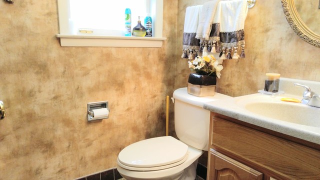 1136 Marshall Dr, Des Plaines, IL 60016 photo 9