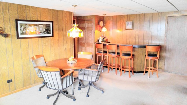1136 Marshall Dr, Des Plaines, IL 60016 photo 7
