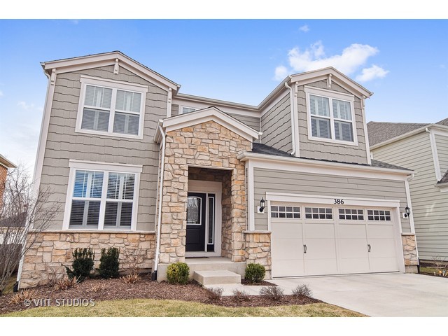 386 E Harrison Ct, Elmhurst, IL 60126 photo 1