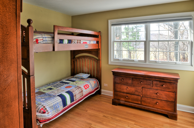 99 E Thompson Dr, Wheaton, IL 60189 photo 14