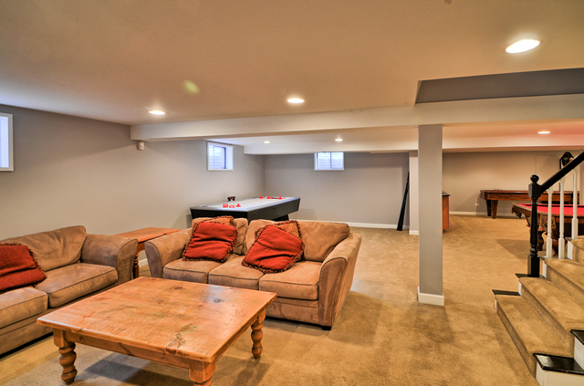 99 E Thompson Dr, Wheaton, IL 60189 photo 18