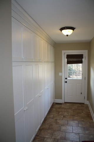 99 E Thompson Dr, Wheaton, IL 60189 photo 9