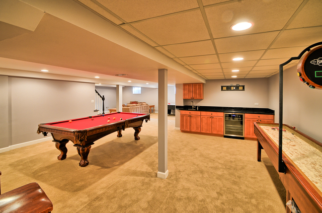 99 E Thompson Dr, Wheaton, IL 60189 photo 19