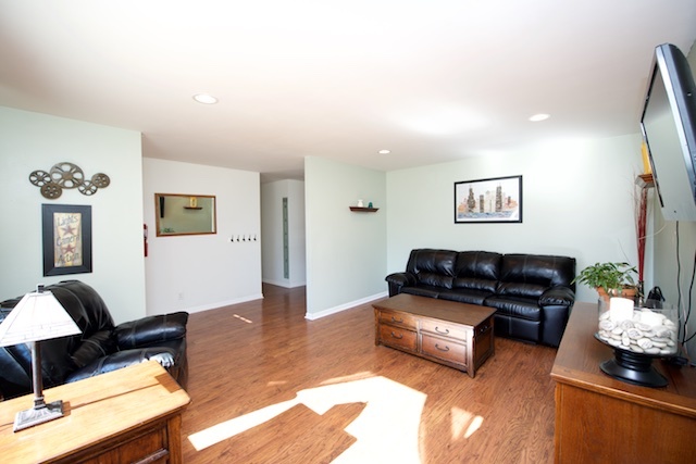 43 Codorus Rd, Montgomery, IL 60538 photo 4