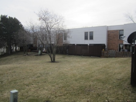 365 Oaktree Ct, Hoffman Estates, IL 60169 photo 21