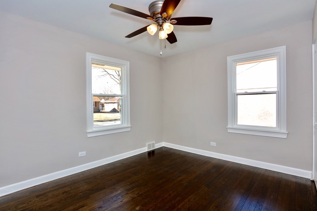 1537 Victoria Ave, Berkeley, IL 60163 photo 11