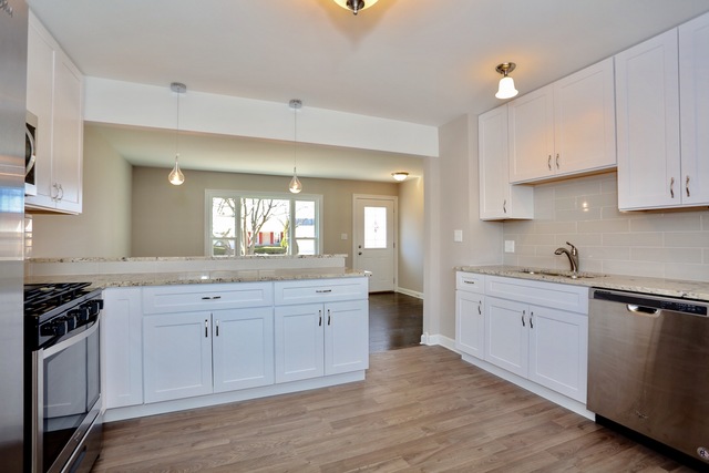 1537 Victoria Ave, Berkeley, IL 60163 photo 7