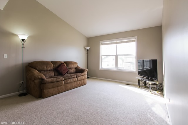 1189 Shawford Way Dr, Elgin, IL 60120 photo 9