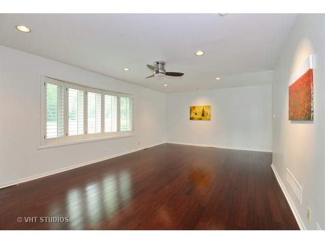 534 Dundee Rd, Glencoe, IL 60022 photo 12