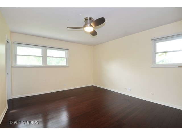 534 Dundee Rd, Glencoe, IL 60022 photo 17