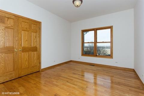 562 W Walker Rd, Plainfield, IL 60586 photo 9