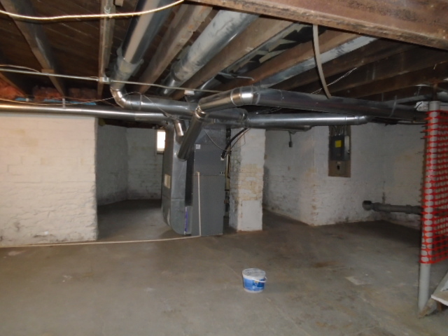 803 E 2nd St, Belvidere, IL 61008 photo 19