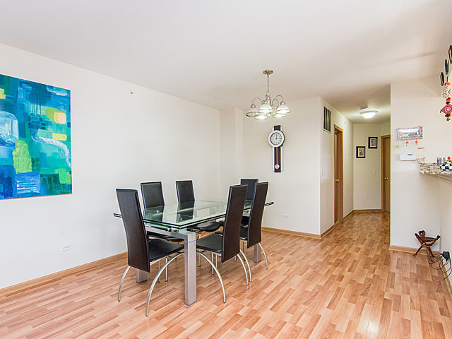 690 River Mill Pkwy, Wheeling, IL 60090 photo 5