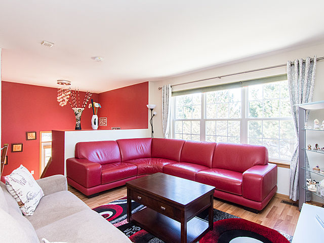 690 River Mill Pkwy, Wheeling, IL 60090 photo 2