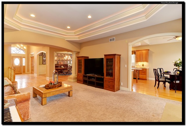 213 S Rush St, Roselle, IL 60172 photo 6