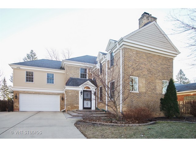 371 Ardmore Rd, Des Plaines, IL 60016 photo 1