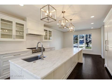 612 Glendale Dr, Glenview, IL 60025 photo 4
