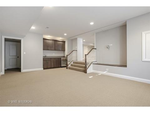 612 Glendale Dr, Glenview, IL 60025 photo 10