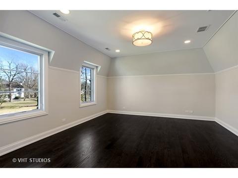 612 Glendale Dr, Glenview, IL 60025 photo 12