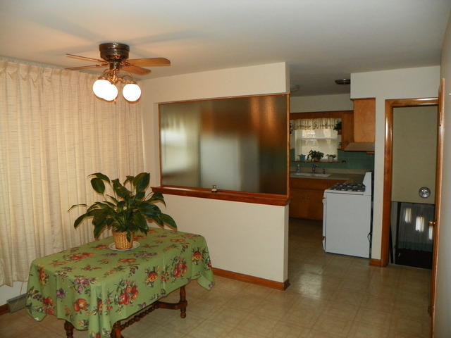 2600 N Mango Ave, Chicago, IL 60639 photo 7