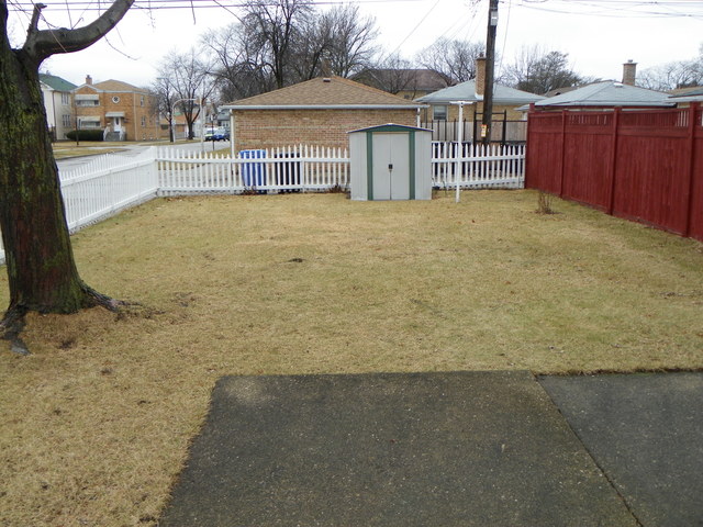 2600 N Mango Ave, Chicago, IL 60639 photo 16