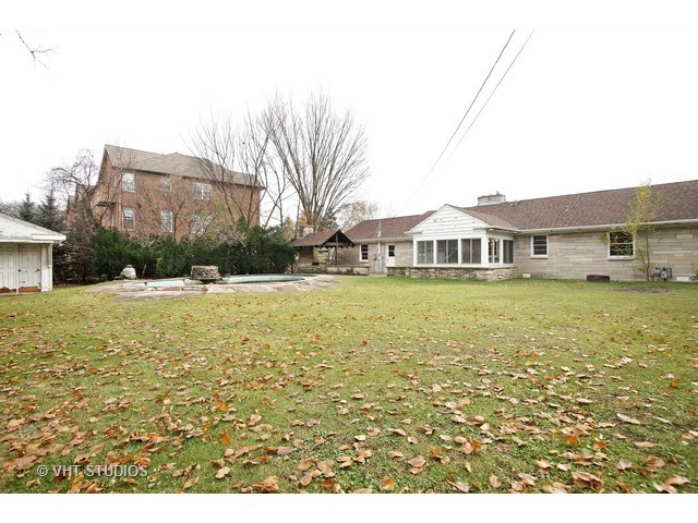 107 E Morrison Ave, Mount Prospect, IL 60056 photo 14