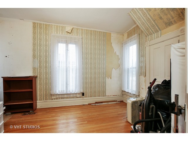 116 N 5th St, West Dundee, IL 60118 photo 9