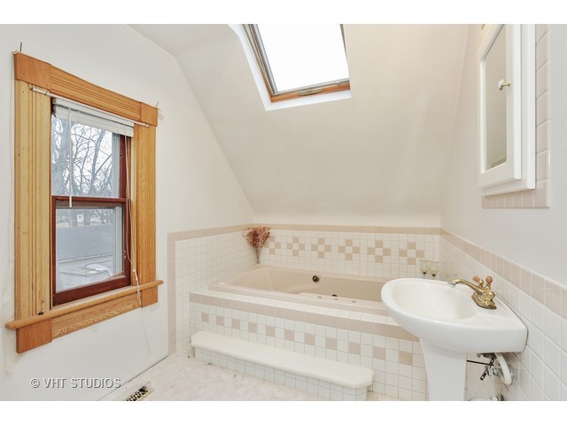 116 N 5th St, West Dundee, IL 60118 photo 12