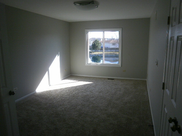 2303 Olde Mill Rd, Plainfield, IL 60586 photo 6
