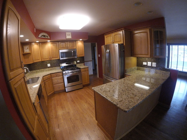 15433 Maple Ct, Oak Forest, IL 60452 photo 11