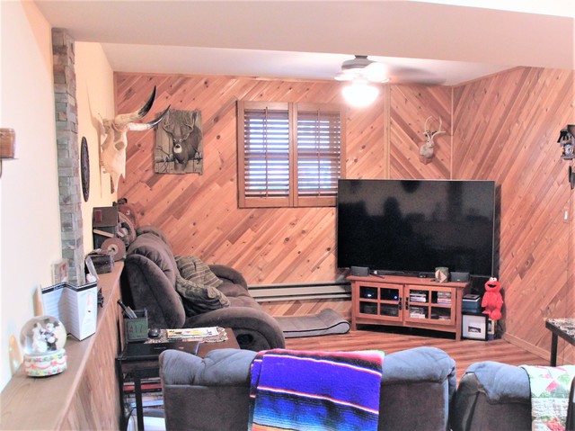 1008 Hooks Ln, Mchenry, IL 60050 photo 13