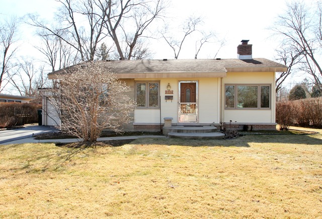 237 Southgate Dr, Northbrook, IL 60062 photo 1
