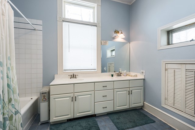 1007 Judson Ave, Evanston, IL 60202 photo 22