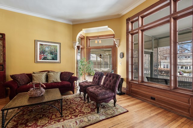 1007 Judson Ave, Evanston, IL 60202 photo 5