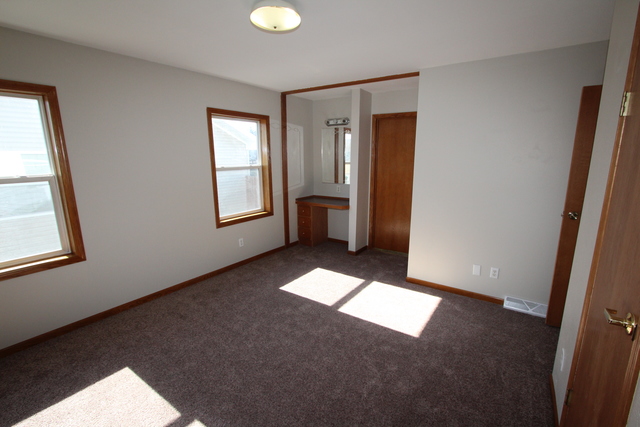 1320 9th St, Harvard, IL 60033 photo 11