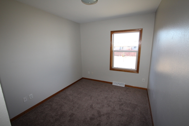 1320 9th St, Harvard, IL 60033 photo 14